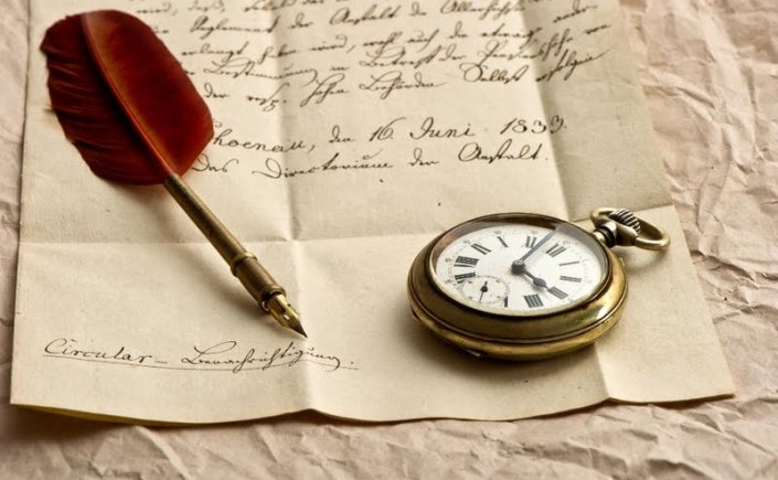 am reading, am writing, author e e rawls, pen, paper, feather, pocket watch, scroll, victorian, fantasy books, gothic, steampunk, letter, author blog, YA books, MG books, good reads, must reads,